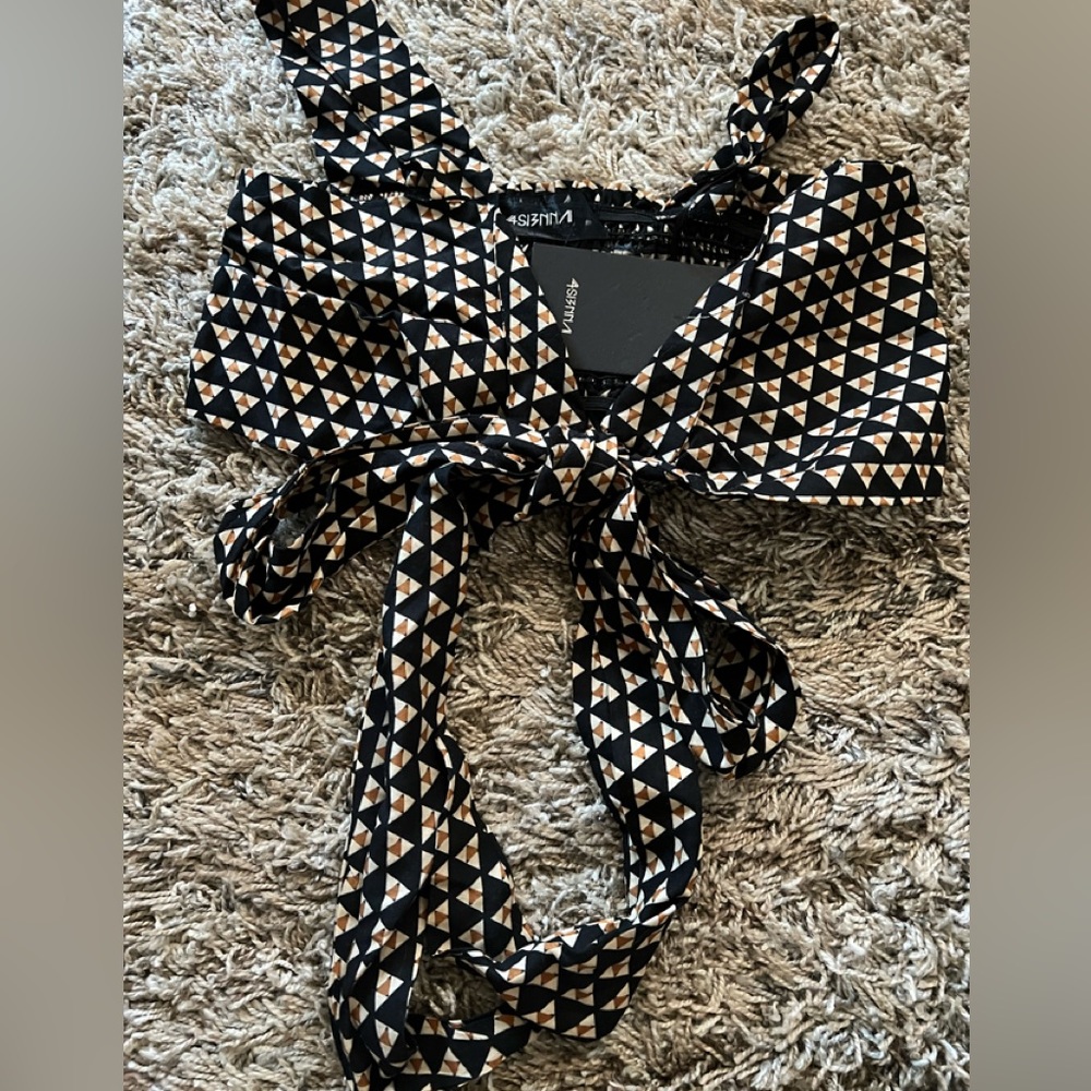 Alessia top black print :).☝️🌹💥